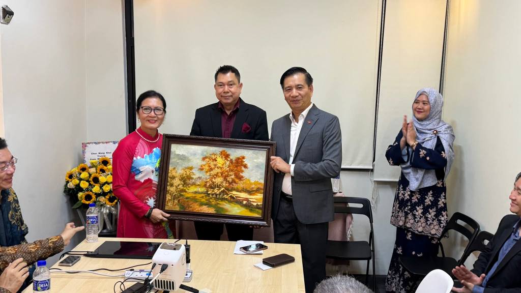 Động lực mới thúc đẩy tình hữu nghị Việt Nam-Malaysia